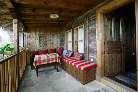 The House With The Vine Guest House Zheravna Buitenkant foto